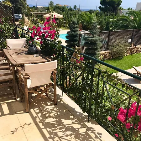 Holiday home Dolce West Svoronata